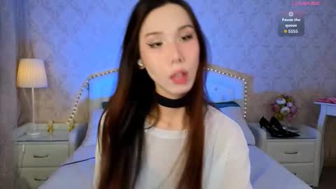 Kaia Monday Thursday FridaySaturdaySunday online show from 8, 11, 2025