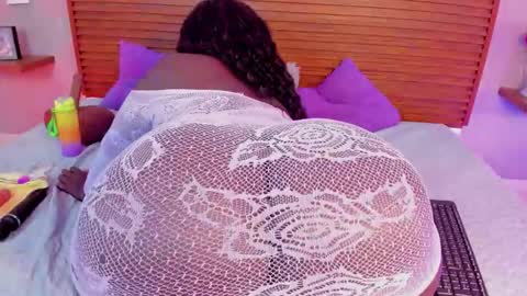 kaiavalentine online show from 4, 3, 2026