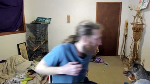 Kaiku77 online show from 5, 1, 2025