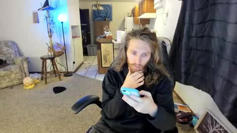 Kaiku77 online show from 6, 11, 2025