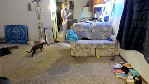 Kaiku77 online show from 25, 11, 2025