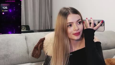 Snapshot of kailyn_moen01 chatting on 16, 1, 2025 Kailyn online show from 16, 1, 2025