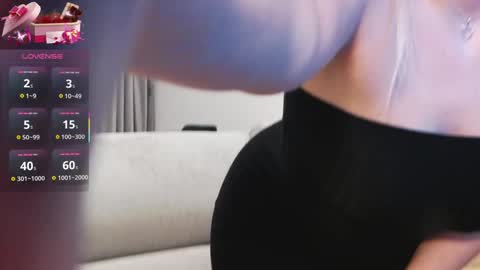 Snapshot of kailyn_moen01 chatting on 7, 2, 2025 Kailyn online show from 7, 2, 2025