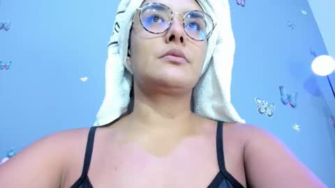 Snapshot of kaira_mosse_ chatting on 30, 10, 2025 kaira_mosse_ online show from 30, 10, 2025