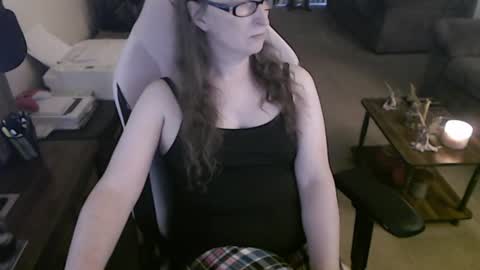 Snapshot of kait331 chatting on 29, 6, 2026 Camprincess331 online show from 29, 6, 2026