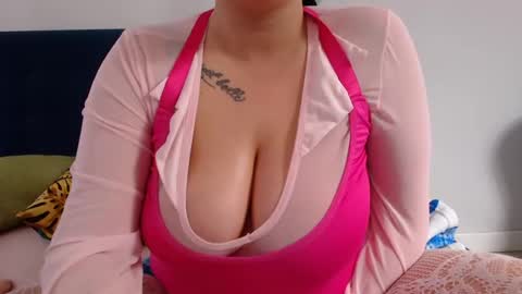 Kajasexydoll4u online show from 17, 6, 2026