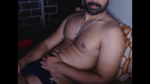 Vicky online show from 22, 12, 2024