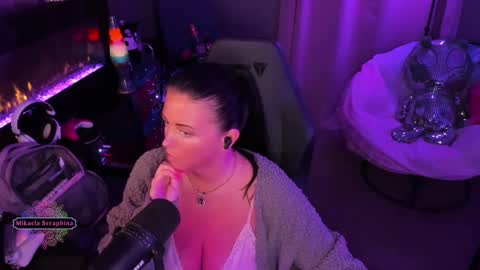 MikaelaSeraphina online show from 19, 2, 2025