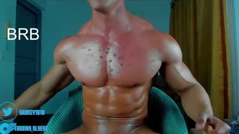 Snapshot of kale_tomson chatting on 21, 4, 2026 kale thomson online show from 21, 4, 2026