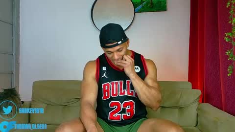 Snapshot of kale_tomson chatting on 21, 4, 2026 kale thomson online show from 21, 4, 2026