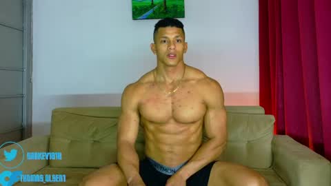 Snapshot of kale_tomson chatting on 20, 5, 2026 kale thomson online show from 20, 5, 2026