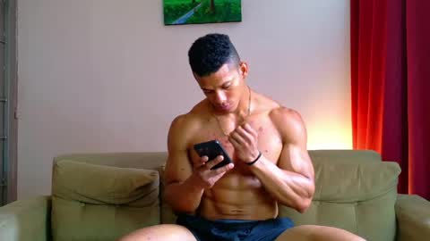 Snapshot of kale_tomson chatting on 25, 5, 2026 kale thomson online show from 25, 5, 2026
