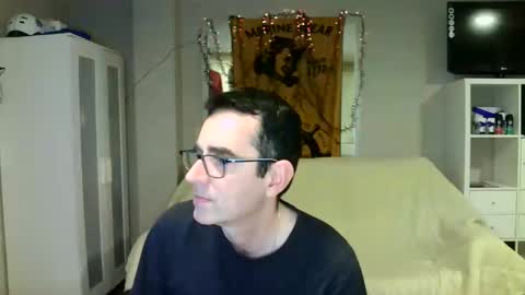 Snapshot of kalem48 chatting on 10, 12, 2024 MusicMen49 online show from 10, 12, 2024