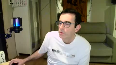 Snapshot of kalem48 chatting on 30, 12, 2024 MusicMen49 online show from 30, 12, 2024