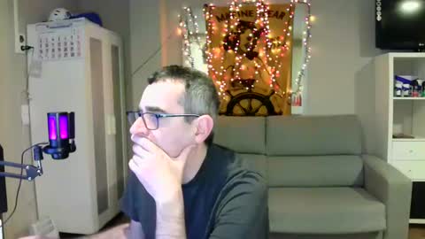 Snapshot of kalem48 chatting on 10, 1, 2025 MusicMen49 online show from 10, 1, 2025