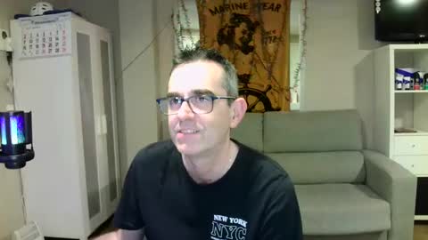 Snapshot of kalem48 chatting on 12, 1, 2025 MusicMen49 online show from 12, 1, 2025