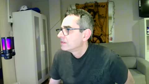 Snapshot of kalem48 chatting on 17, 1, 2025 MusicMen49 online show from 17, 1, 2025
