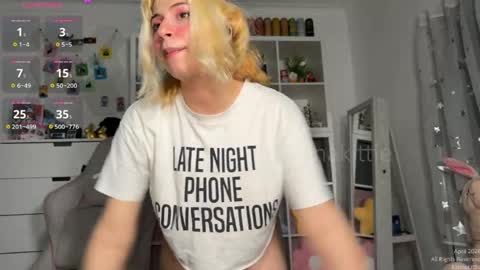 Snapshot of kalina_kittie chatting on 6, 4, 2026 Kalina Kittie online show from 6, 4, 2026
