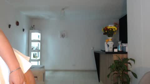 ONLY FANS  cami0777 FANSLY Camilabcruz777    instagram  online show from 27, 9, 2025