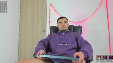 Snapshot of kalivan_voinesscu chatting on 19, 6, 2026 K A L I online show from 19, 6, 2026