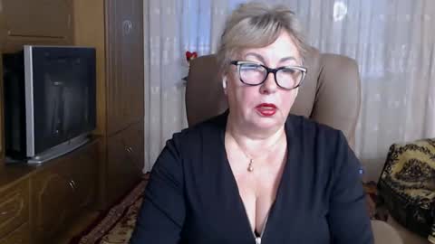 Snapshot of kalliiina chatting on 22, 10, 2025 kalliiina online show from 22, 10, 2025