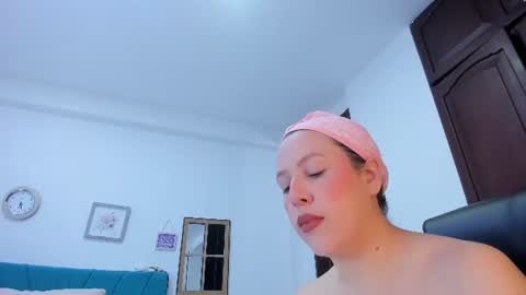 Kamilalopez online show from 22, 6, 2026