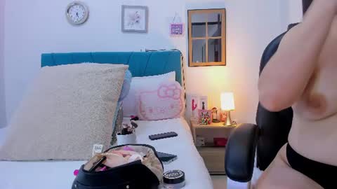 Kamilalopez online show from 29, 6, 2026