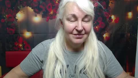 Snapshot of kamaliasim chatting on 24, 1, 2025 KamaliaSim online show from 24, 1, 2025