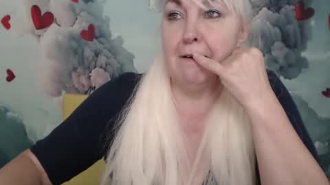 Snapshot of kamaliasim chatting on 16, 2, 2025 KamaliaSim online show from 16, 2, 2025