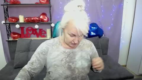 Snapshot of kamaliasim chatting on 21, 2, 2025 KamaliaSim online show from 21, 2, 2025