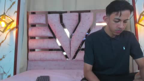 Snapshot of kameron_aand_nick chatting on 13, 11, 2025 kameron and Nick online show from 13, 11, 2025