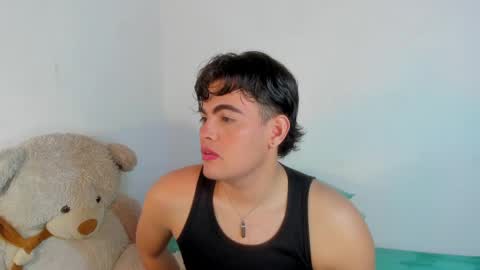 Snapshot of kami_22 chatting on 31, 5, 2026 camilo independent model online show from 31, 5, 2026