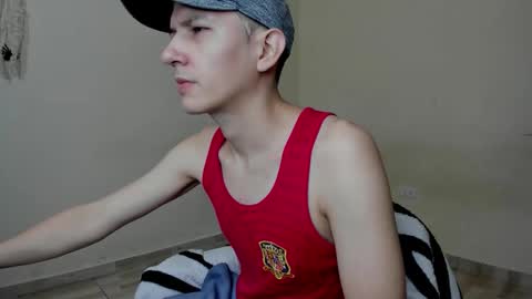 kami_doublehot online show from 22, 12, 2025