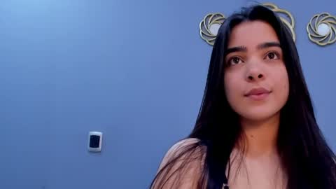 Kamila Betancourt online show from 29, 5, 2026