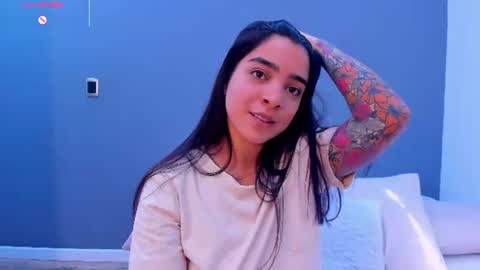 Kamila Betancourt online show from 12, 6, 2026