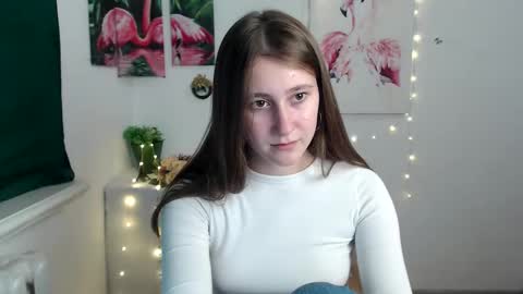Snapshot of kamilla_love_ chatting on 12, 10, 2025 kamilla_love_ online show from 12, 10, 2025