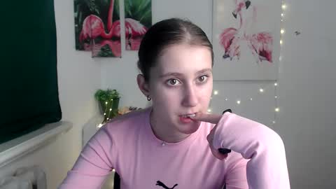 kamilla_love_ online show from 18, 11, 2025