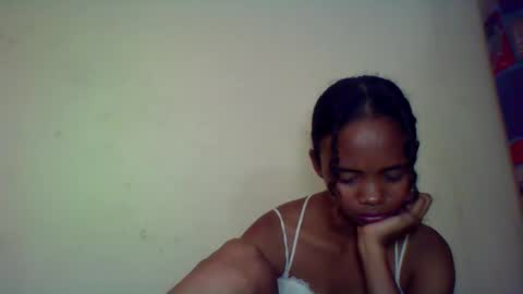 Snapshot of kamillah69 chatting on 13, 11, 2025 kamillah69 online show from 13, 11, 2025