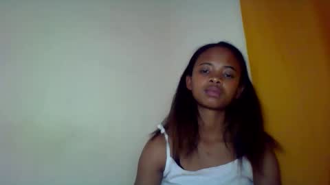 Snapshot of kamillah69 chatting on 20, 11, 2025 kamillah69 online show from 20, 11, 2025