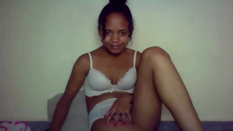 Snapshot of kamillah69 chatting on 2, 2, 2026 kamillah69 online show from 2, 2, 2026