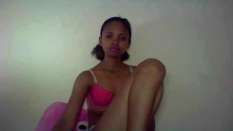 Snapshot of kamillah69 chatting on 16, 2, 2026 kamillah69 online show from 16, 2, 2026