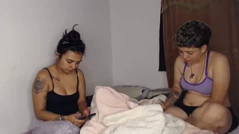 kammy   y   camila online show from 12, 5, 2026