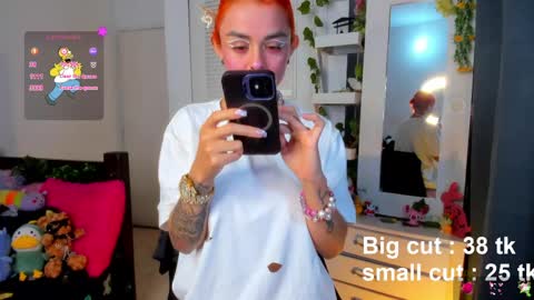 Snapshot of kandygirl_023 chatting on 13, 5, 2026 hello Im Danni online show from 13, 5, 2026