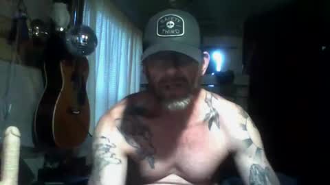 Snapshot of kaneisyours2420 chatting on 29, 4, 2026 Tucker online show from 29, 4, 2026