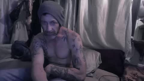 Snapshot of kaneisyours2420 chatting on 1, 5, 2026 Tucker online show from 1, 5, 2026