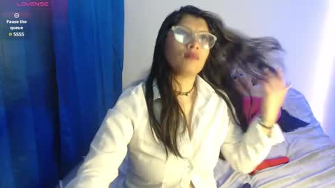 Snapshot of kanroji_mitsuri_11 chatting on 9, 3, 2025 Sanctuary online show from 9, 3, 2025