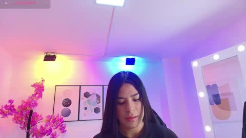 Kaori online show from 3, 10, 2025