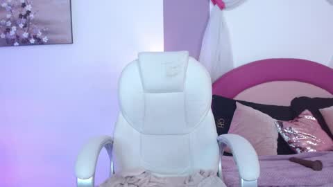 kaoryy_1 online show from 12, 5, 2026
