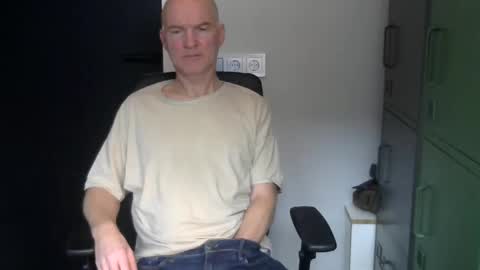 Snapshot of kapitein_rob chatting on 15, 12, 2024 Robbie online show from 15, 12, 2024