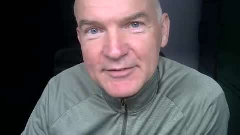 Snapshot of kapitein_rob chatting on 11, 10, 2025 Robbie online show from 11, 10, 2025